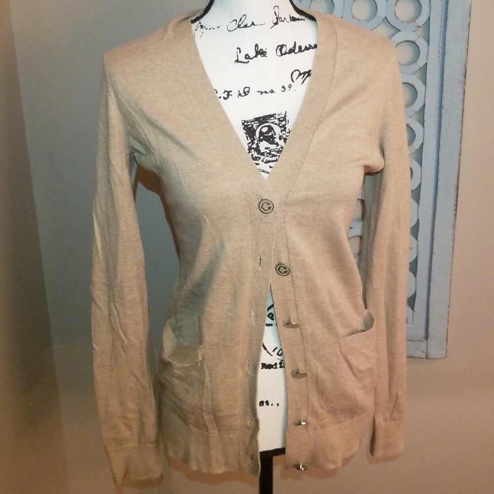 💥SALE!💥Classic Cardi - Pockets & Pretty Buttons
